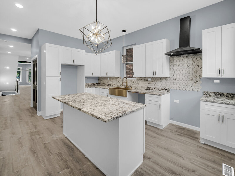 4343 S Ellis Avenue Chicago IL 60653