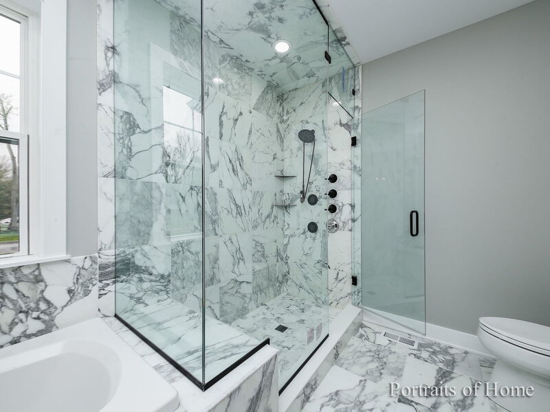 28 Geneva Road West Chicago IL 60185