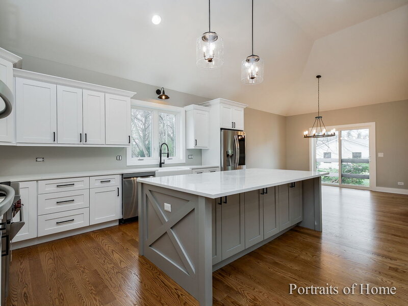 28 Geneva Road West Chicago IL 60185