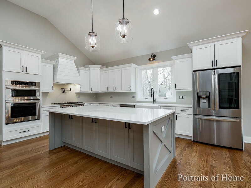 28 Geneva Road West Chicago IL 60185