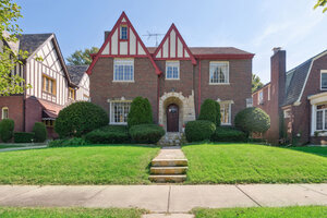 Photo of 6731 S Cregier Avenue Chicago IL 60649