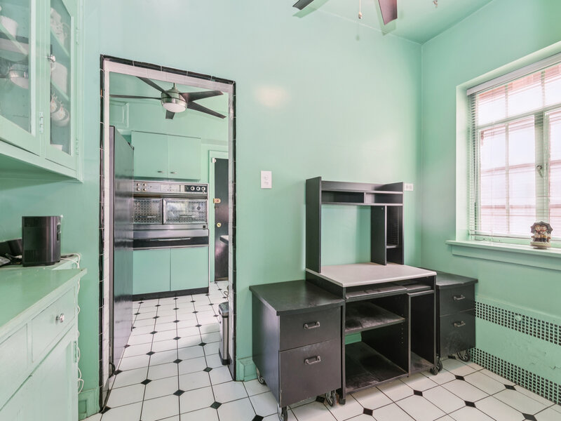 6731 S Cregier Avenue Chicago IL 60649