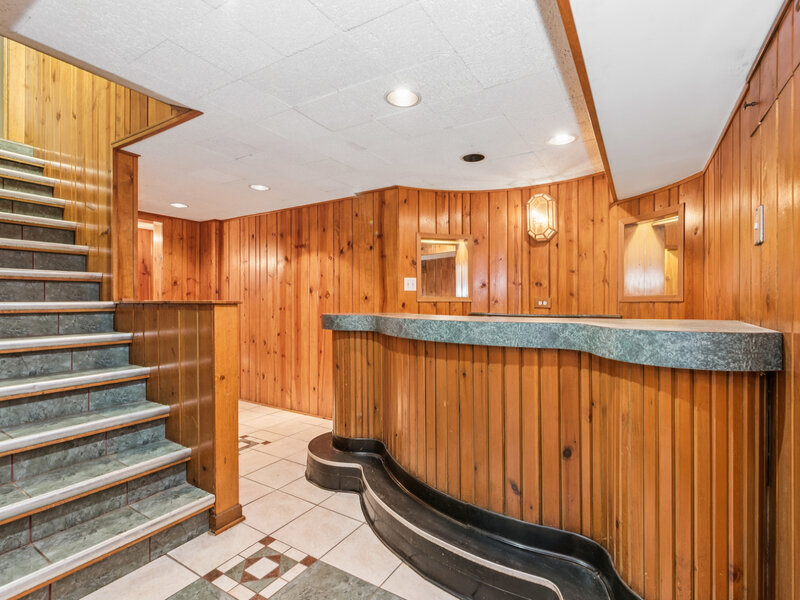6731 S Cregier Avenue Chicago IL 60649