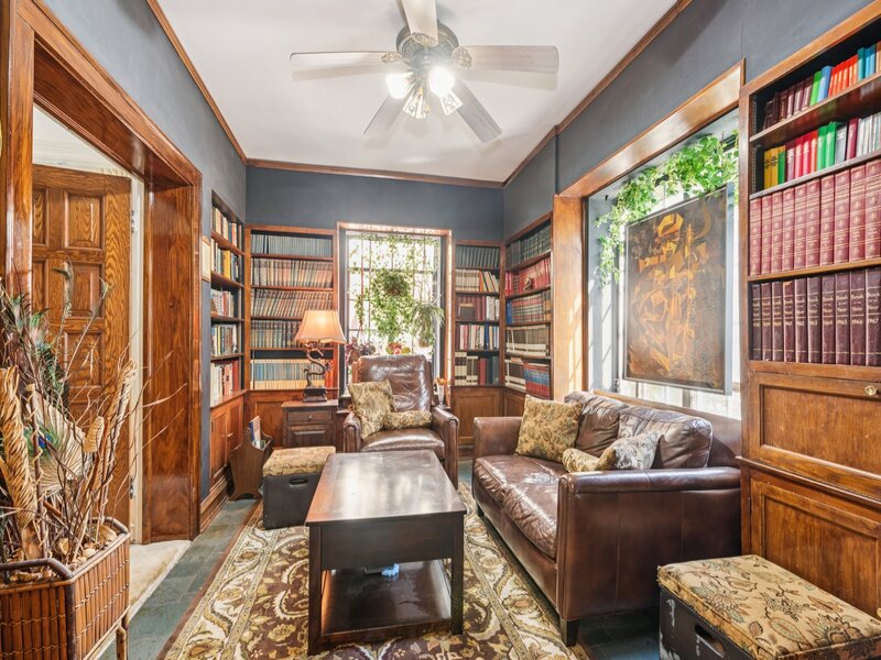 6731 S Cregier Avenue Chicago IL 60649