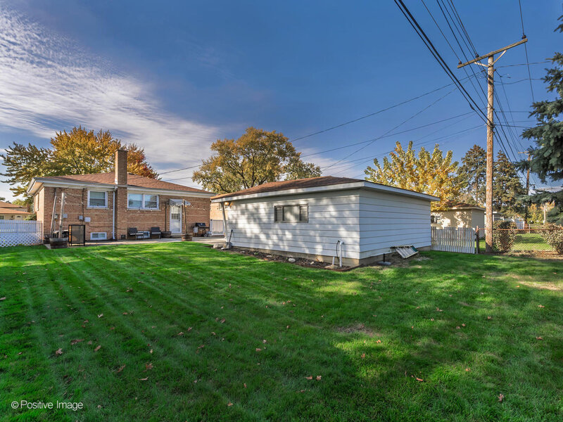 10811 Lavergne Avenue Oak Lawn IL 60453