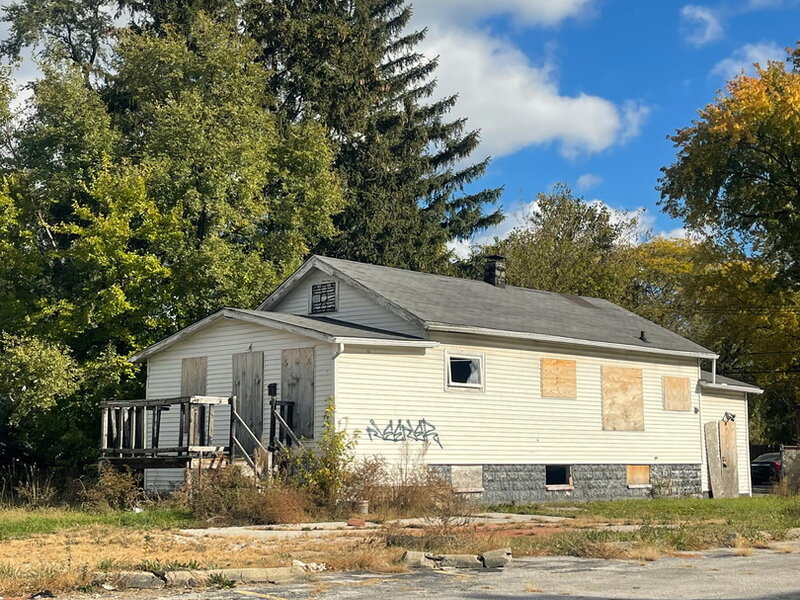14427 Halsted Street Harvey IL 60426