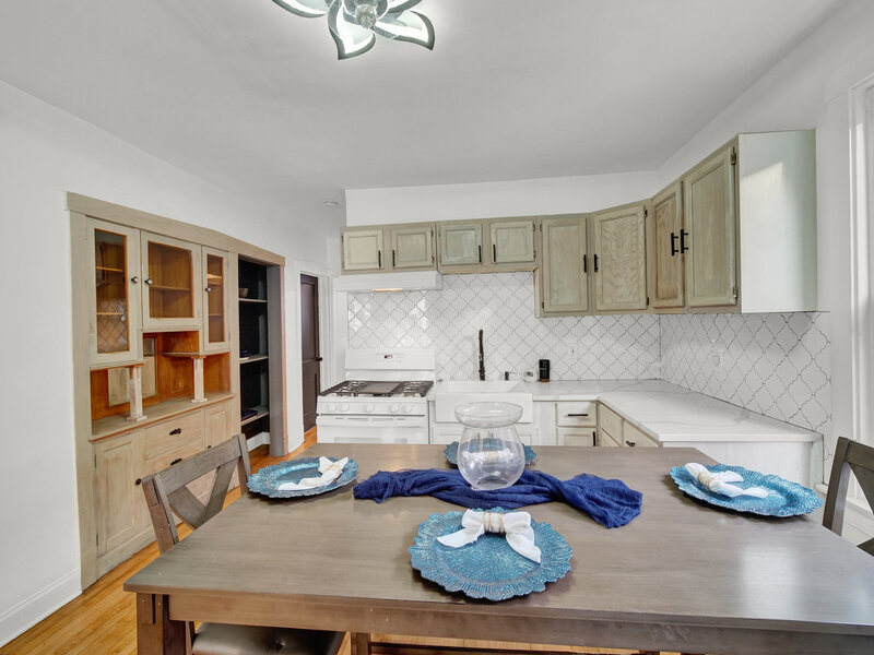 2854 S Central Park Avenue Chicago IL 60623