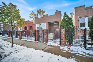 Photo of 2854 S Central Park Avenue Chicago IL 60623
