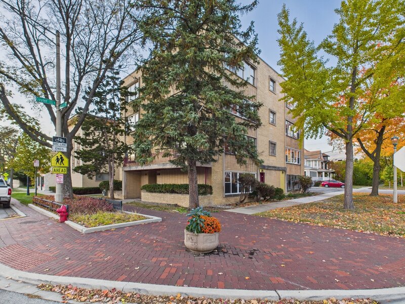 300 Chicago Avenue Oak Park IL 60302