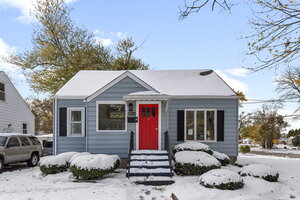 Photo of 18504 Wentworth Avenue Lansing IL 60438