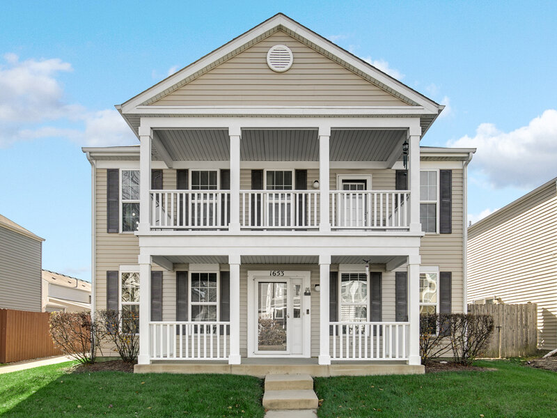 1653 Victoria Park Circle Aurora IL 60504