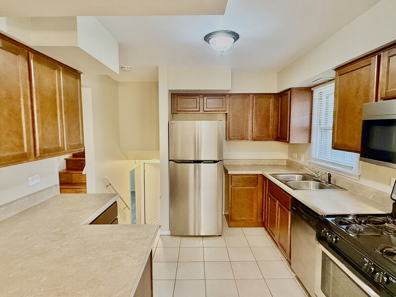 16109 Prairie Avenue South Holland IL 60473