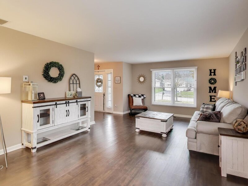 1394 Parkridge Court Crystal Lake IL 60014