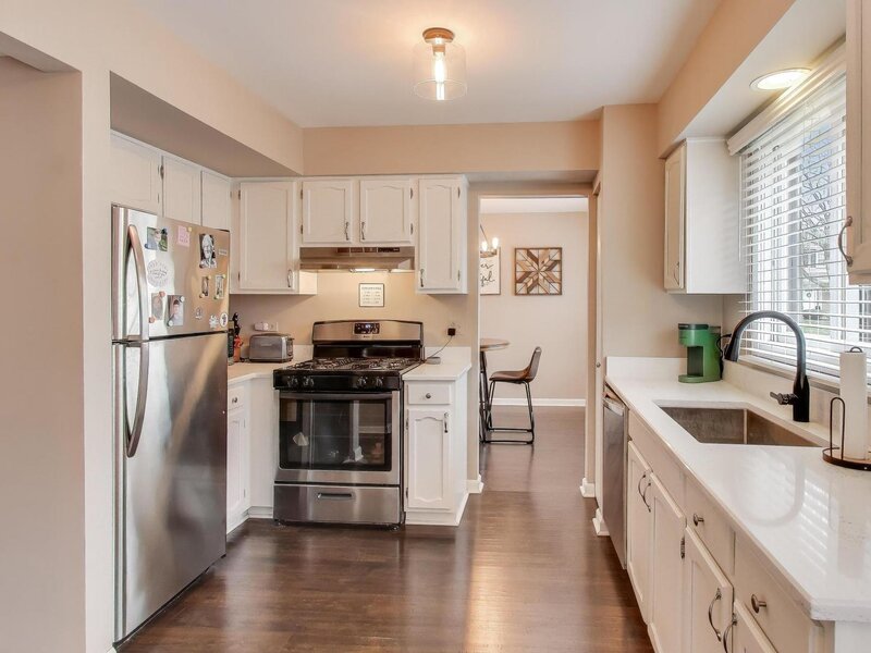 1394 Parkridge Court Crystal Lake IL 60014