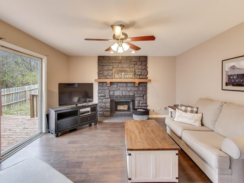 1394 Parkridge Court Crystal Lake IL 60014