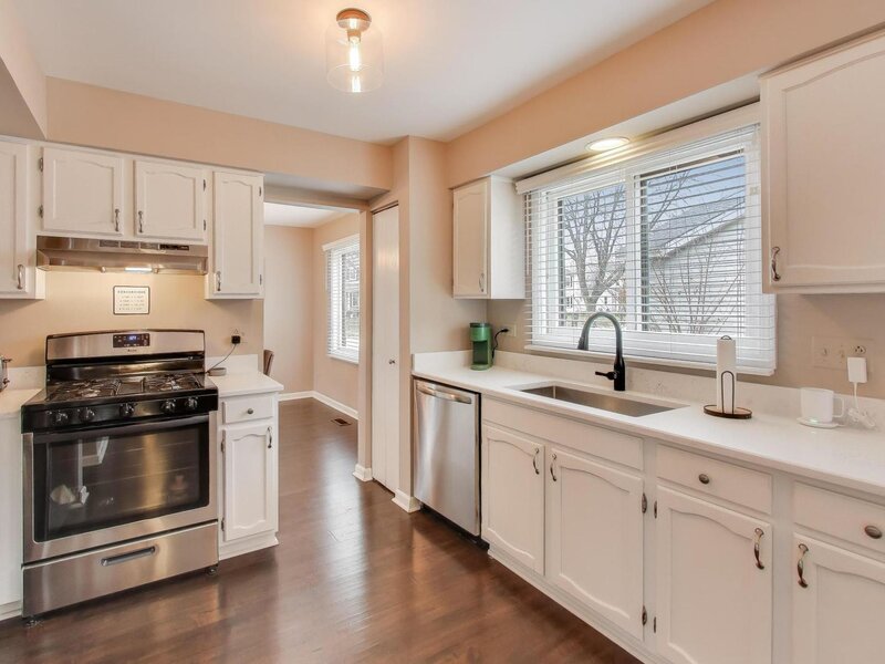 1394 Parkridge Court Crystal Lake IL 60014