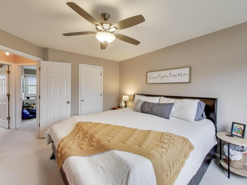 1394 Parkridge Court Crystal Lake IL 60014