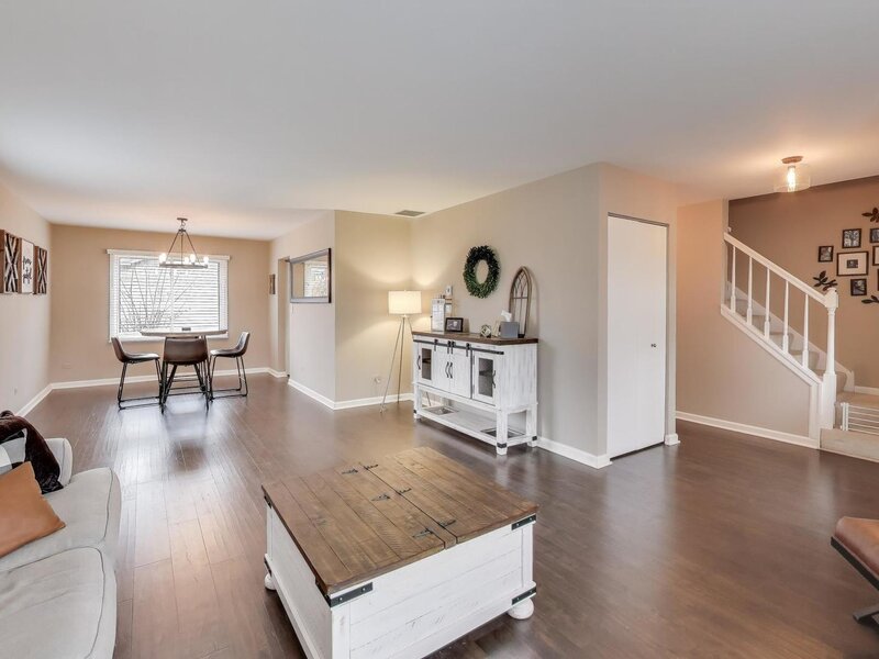1394 Parkridge Court Crystal Lake IL 60014