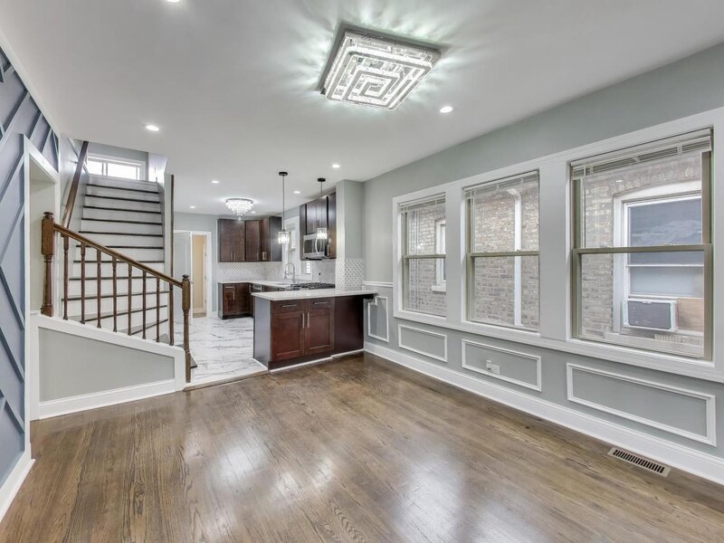 10229 S Calumet Avenue Chicago IL 60628