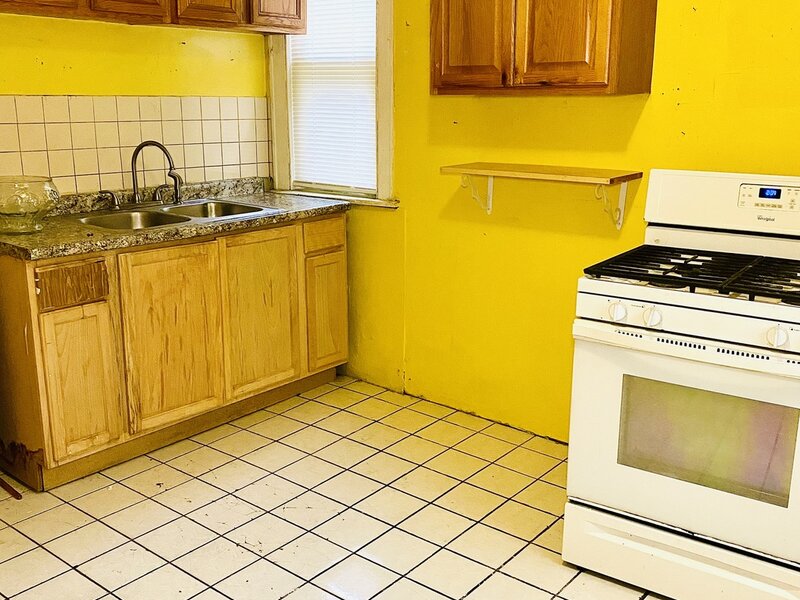 8328 S Crandon Avenue Chicago IL 60617