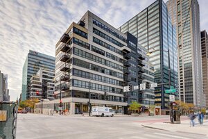 Photo of 130 S Canal Street Chicago IL 60606 Unit 9F