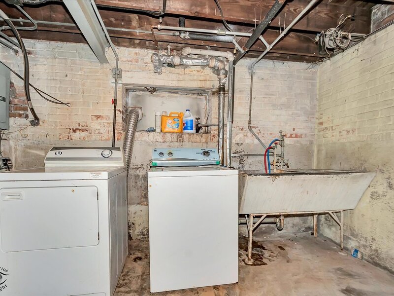 15 W 108th Place Chicago IL 60628