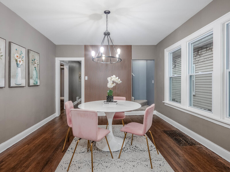 10813 S Eggleston Avenue Chicago IL 60628