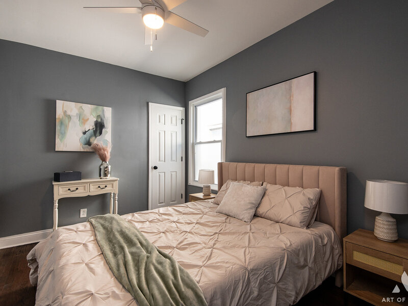 10813 S Eggleston Avenue Chicago IL 60628