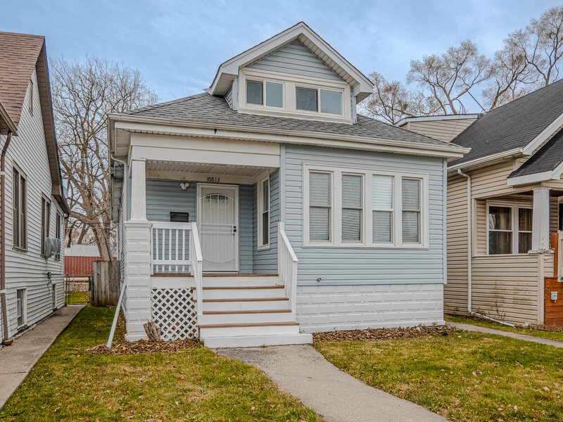 10813 S Eggleston Avenue Chicago IL 60628