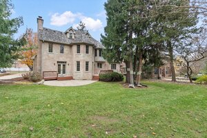 Photo of 130 Fuller Road Hinsdale IL 60521