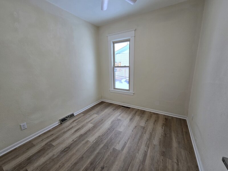 2220 15th Avenue Rockford IL 61104