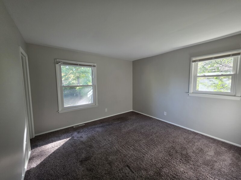 5 Stewart Drive Naperville IL 60563