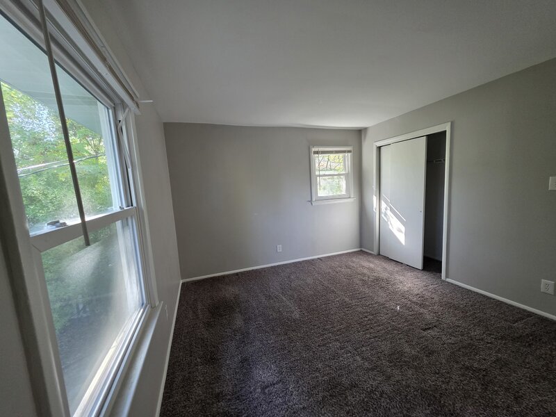 5 Stewart Drive Naperville IL 60563