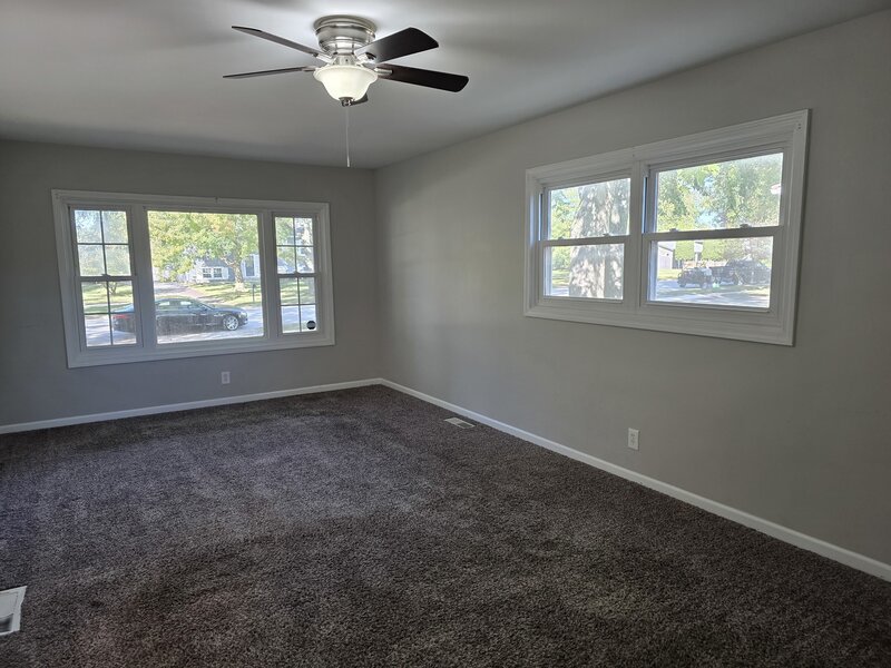 5 Stewart Drive Naperville IL 60563