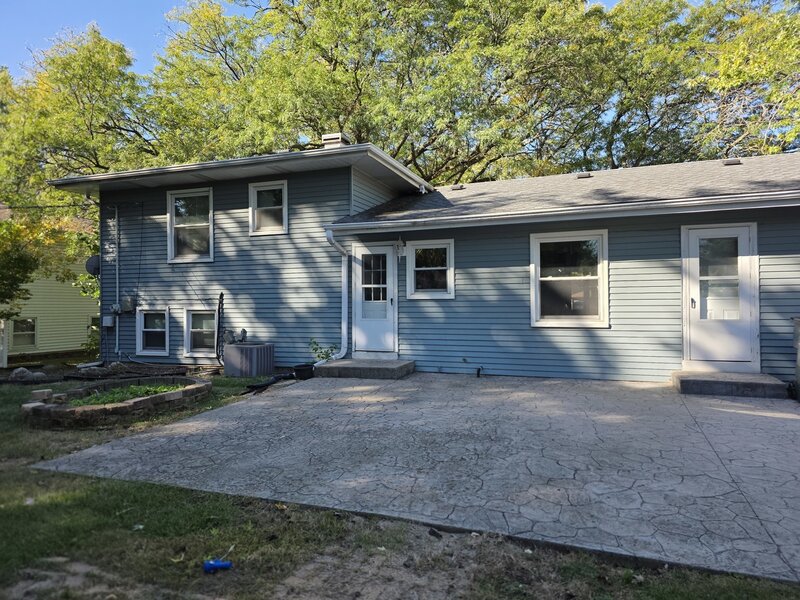 5 Stewart Drive Naperville IL 60563
