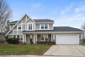 Photo of 8 Hampton Court Mundelein IL 60060