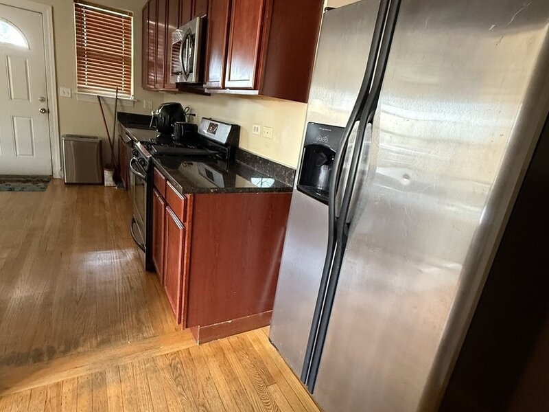 4027 W Crystal Street Chicago IL 60651