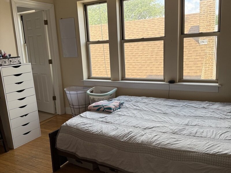4027 W Crystal Street Chicago IL 60651