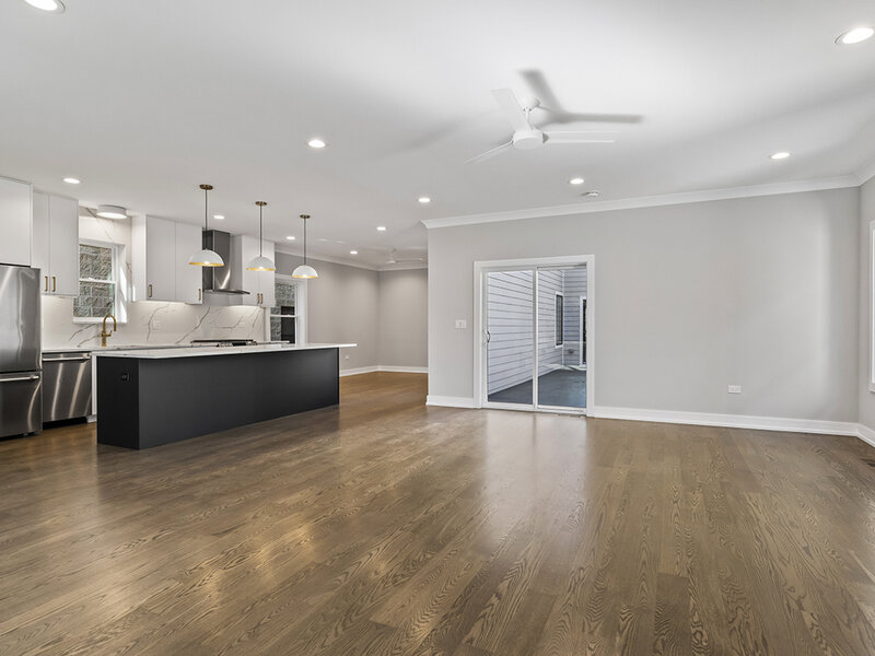 6106 N Hermitage Avenue Chicago IL 60660