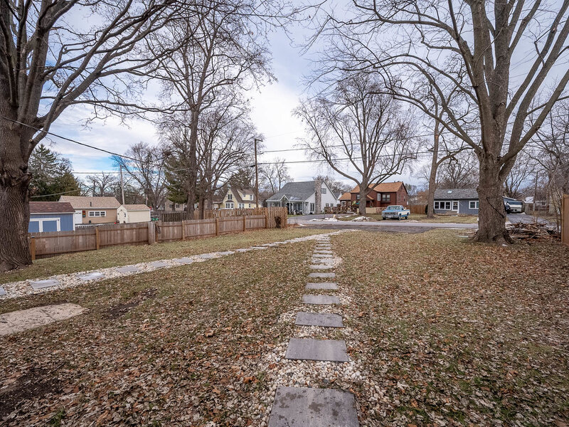 42425 N Park Lane Antioch IL 60002