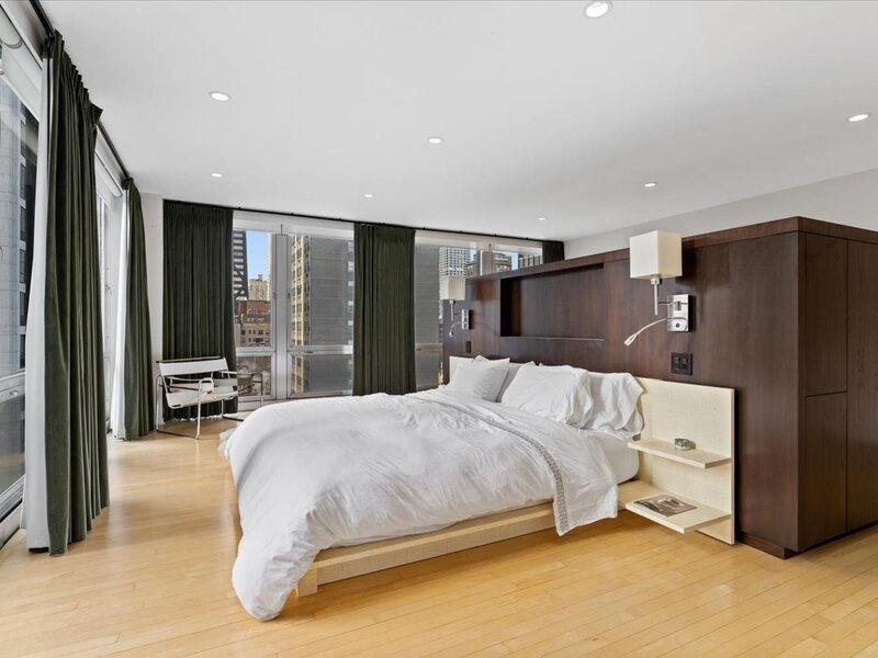 880 N Lake Shore Drive Chicago IL 60611