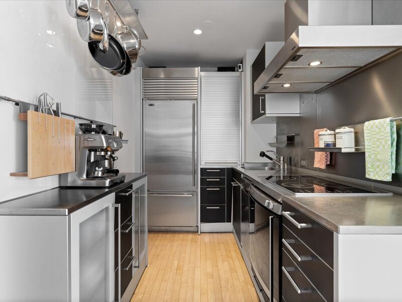 880 N Lake Shore Drive Chicago IL 60611