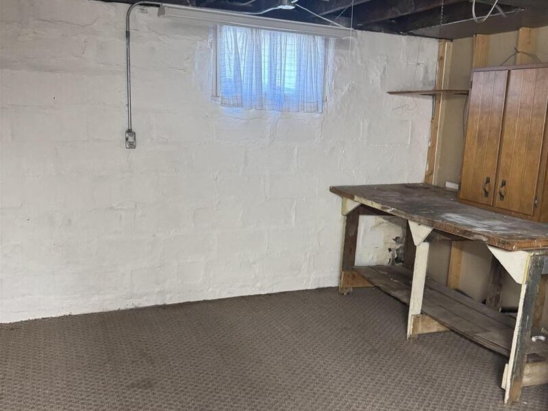 2223 W Lombard Street Davenport IA 52804