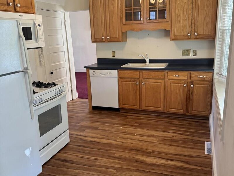 2223 W Lombard Street Davenport IA 52804