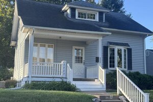 Photo of 2223 W Lombard Street Davenport IA 52804