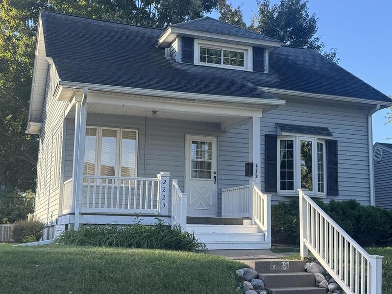 2223 W Lombard Street Davenport IA 52804