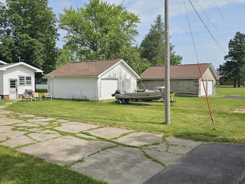 21812 N River Road Cordova IL 61242