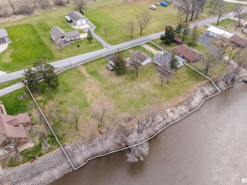 21812 N River Road Cordova IL 61242