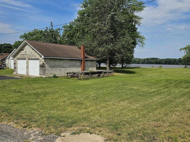 21812 N River Road Cordova IL 61242