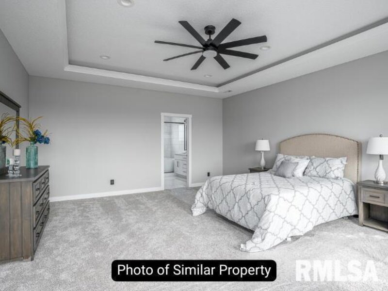 1713 Katie Court Davenport IA 52807